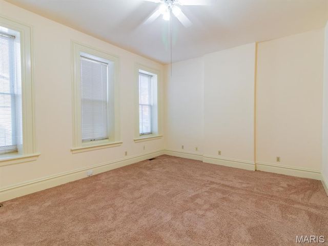 2005 Menard Street, St Louis, MO 63104