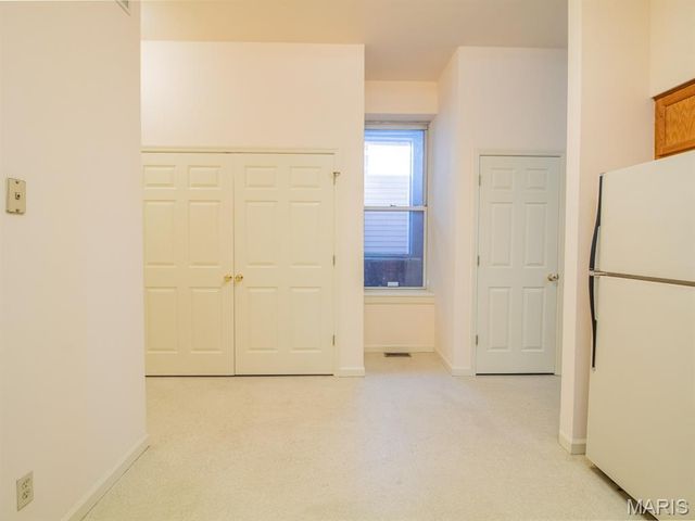 2005 Menard Street, St Louis, MO 63104