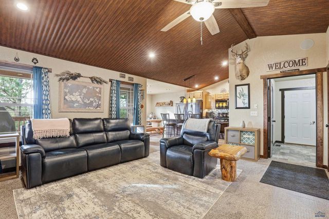 24636 CROOKED CANYON RD, Hermosa, SD 57744