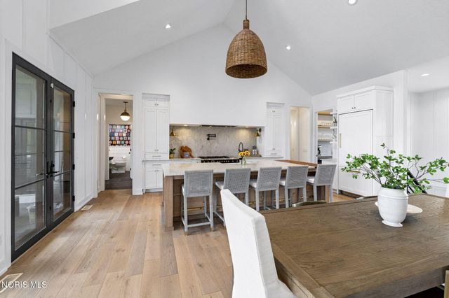 5822 Watermill Court, Monclova, OH 43542