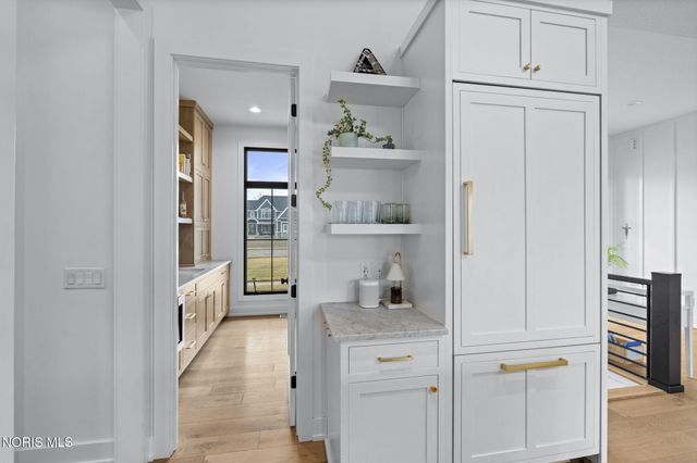 5822 Watermill Court, Monclova, OH 43542