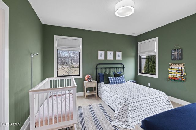 5822 Watermill Court, Monclova, OH 43542