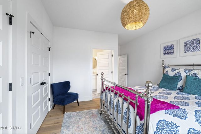 5822 Watermill Court, Monclova, OH 43542