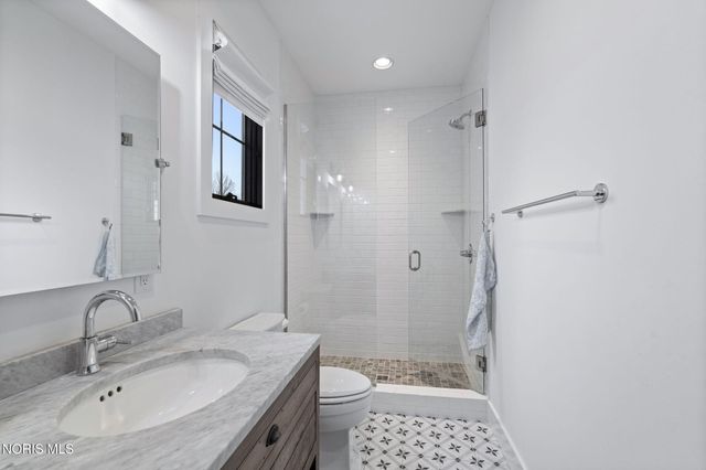 5822 Watermill Court, Monclova, OH 43542