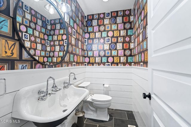 5822 Watermill Court, Monclova, OH 43542