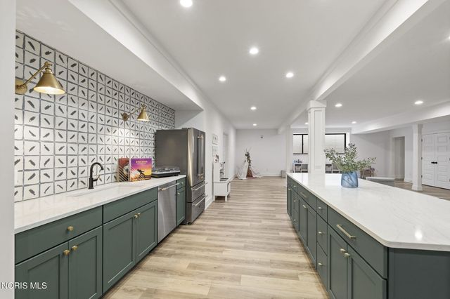 5822 Watermill Court, Monclova, OH 43542