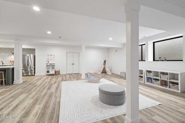 5822 Watermill Court, Monclova, OH 43542