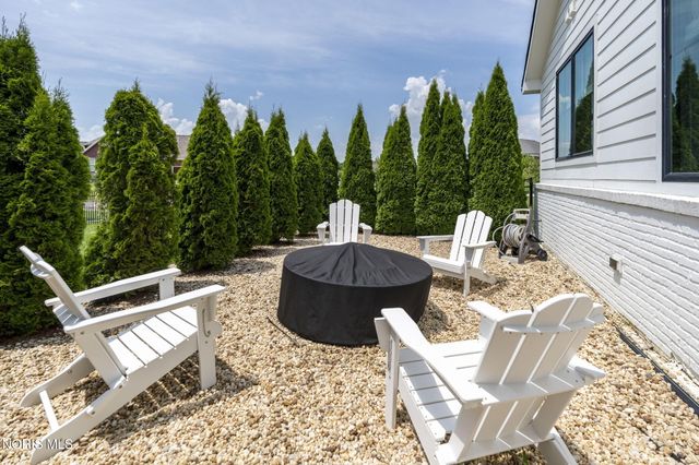 5822 Watermill Court, Monclova, OH 43542