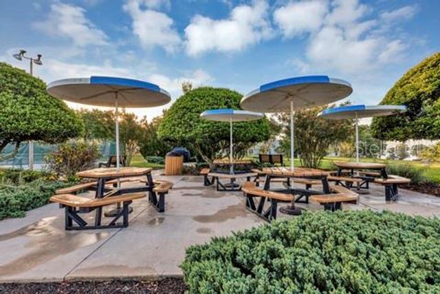 5054 PORTSMOUTH STREET, Tavares, FL 32778