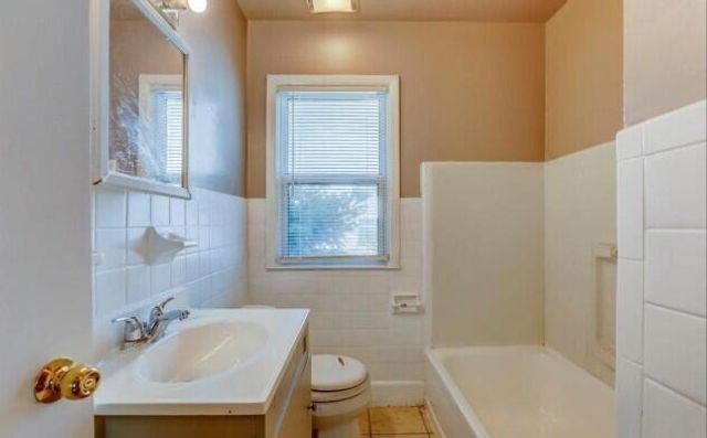 14694 Jacob Avenue, Eastpointe, MI 48021