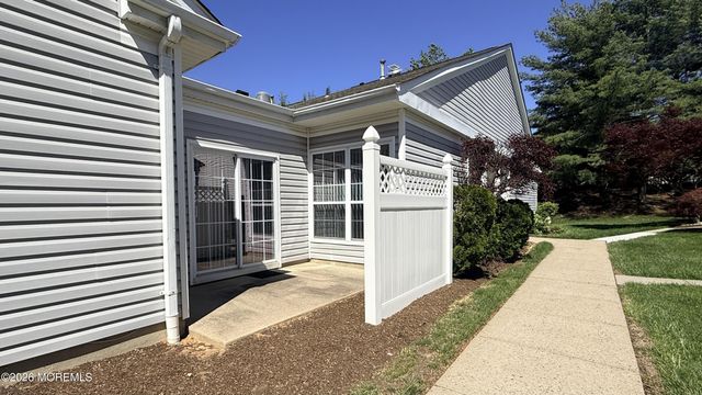 440 Bluebird Drive 440, Monroe, NJ 08831