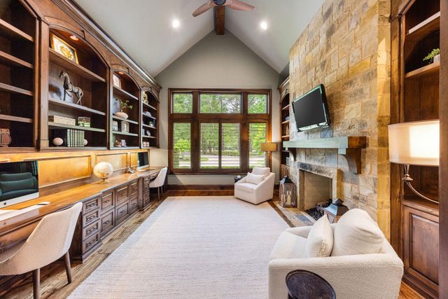 24009 Pack Saddle Trail, New Caney, TX 77357