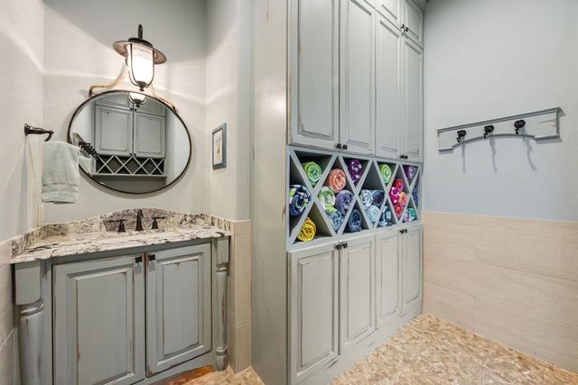 24009 Pack Saddle Trail, New Caney, TX 77357