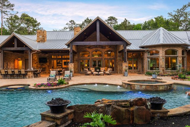 24009 Pack Saddle Trail, New Caney, TX 77357