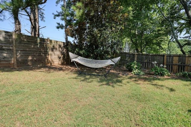 912 River Rock Drive, Woodstock, GA 30188