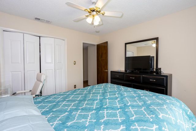 3400 Wrenwood Street, Bakersfield, CA 93309