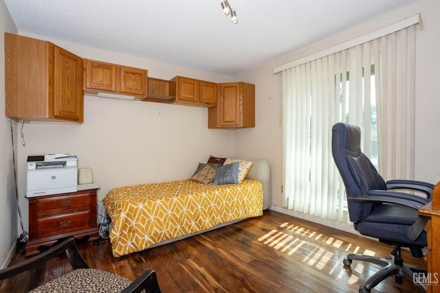 3400 Wrenwood Street, Bakersfield, CA 93309