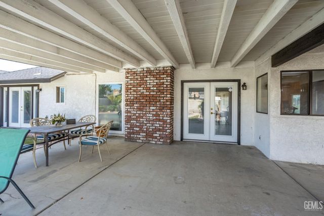 3400 Wrenwood Street, Bakersfield, CA 93309