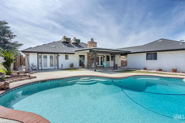 3400 Wrenwood Street, Bakersfield, CA 93309