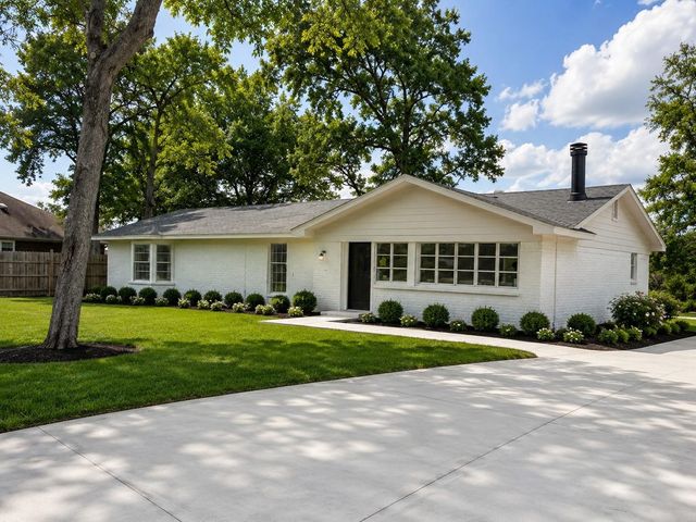 323 Spruce Lake Road, Houston, TX 77336