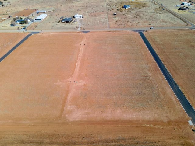 17806 County Road 1535, Wolfforth, TX 79382