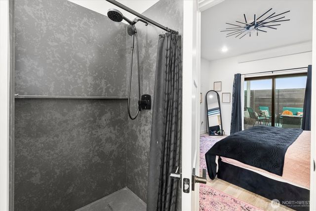 212 Riverwalk Drive, Lynden, WA 98264