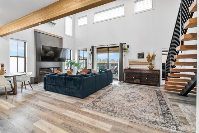 212 Riverwalk Drive, Lynden, WA 98264