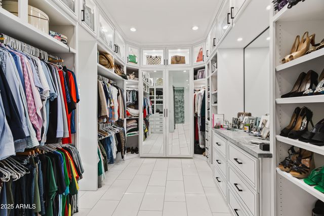 6848 E MEADOWLARK Lane, Paradise Valley, AZ 85253