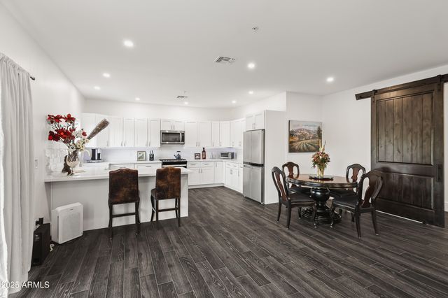 6848 E MEADOWLARK Lane, Paradise Valley, AZ 85253