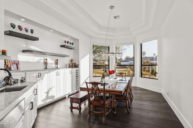 6848 E MEADOWLARK Lane, Paradise Valley, AZ 85253