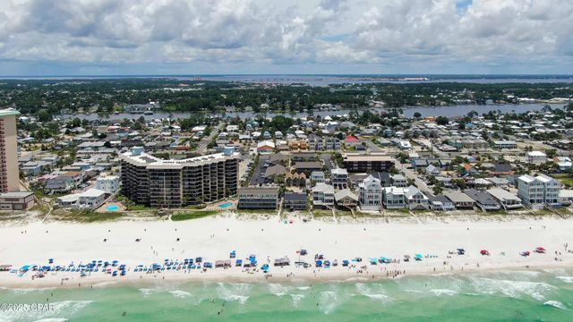 6829 Thomas Drive 301, Panama City, FL 32408