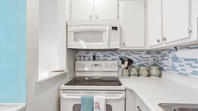 6829 Thomas Drive 301, Panama City, FL 32408