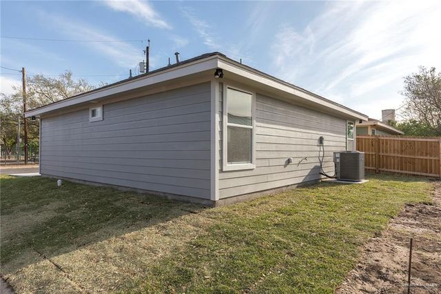 409 Hidalgo Street, Weslaco, TX 78596