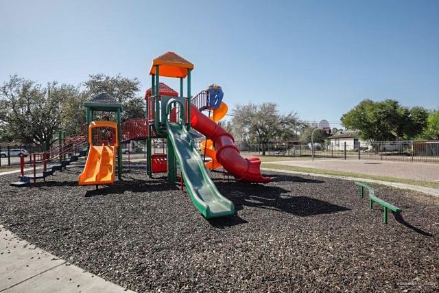 409 Hidalgo Street, Weslaco, TX 78596