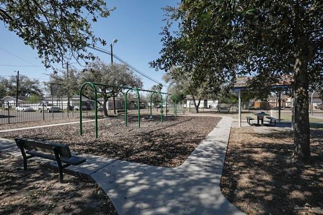 409 Hidalgo Street, Weslaco, TX 78596