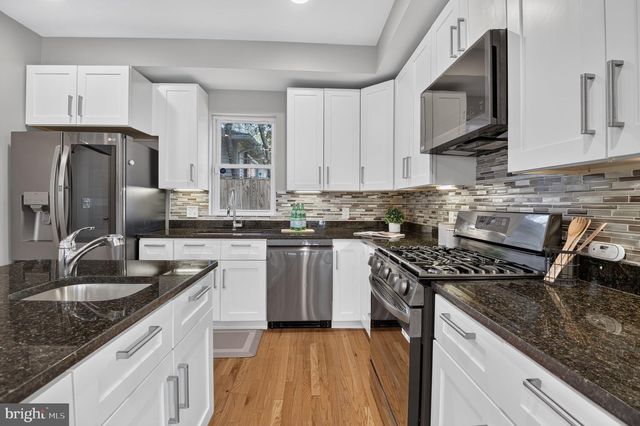 4014 LAWRENCE AVE, Kensington, MD 20895