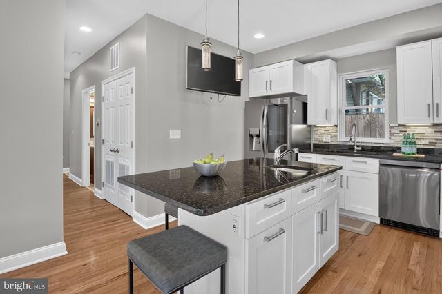 4014 LAWRENCE AVE, Kensington, MD 20895