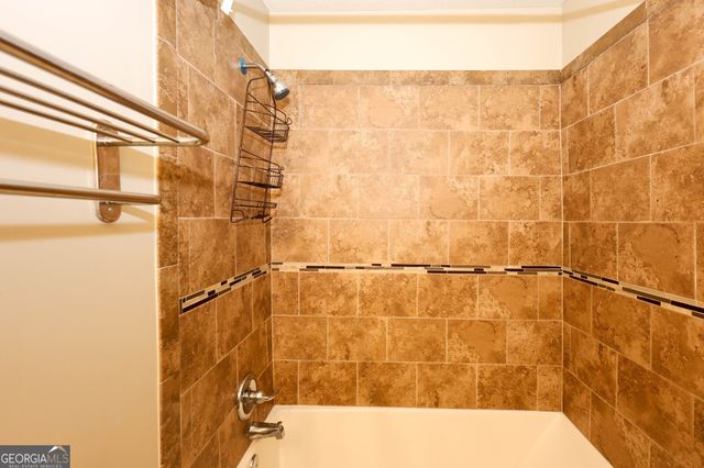 5589 Emerald Glen, Stone Mountain, GA 30088