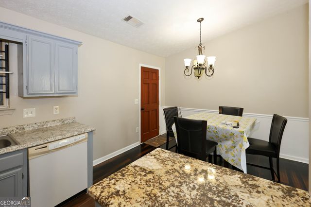 5589 Emerald Glen, Stone Mountain, GA 30088