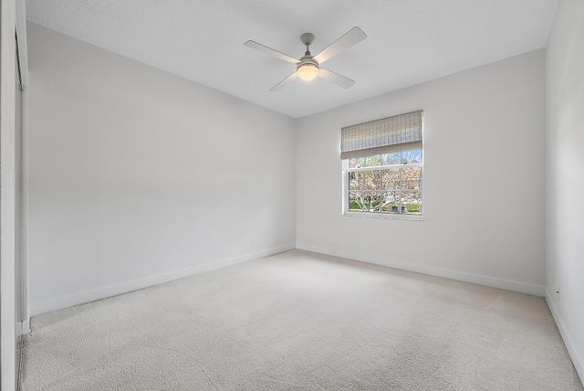 8110 Sandpiper Way, West Palm Beach, FL 33412