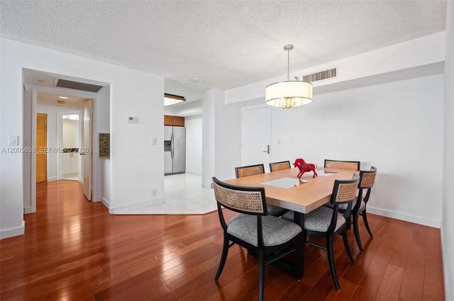 19101 NE 36th Ct 2509, Aventura, FL 33180