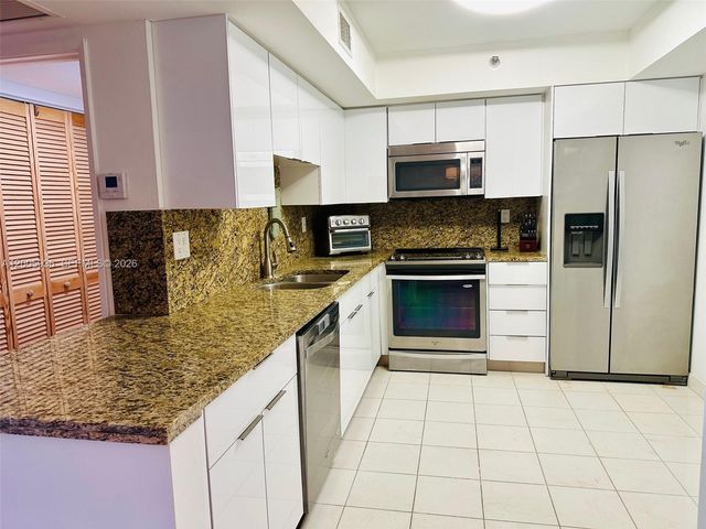 19101 NE 36th Ct 2509, Aventura, FL 33180