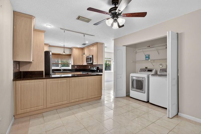 9812 NW 2nd Court, Plantation, FL 33324