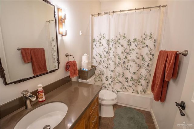 3713 W Ida Street, Edinburg, TX 78539