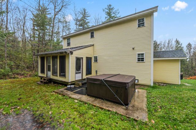 10 LANDSDOWN Lane, Conway, NH 03818