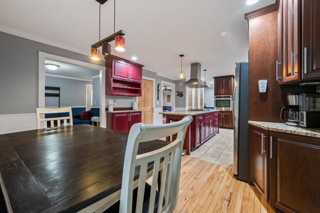 10 LANDSDOWN Lane, Conway, NH 03818
