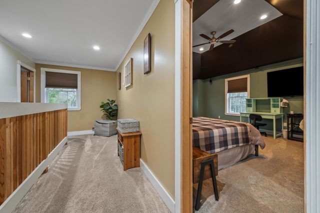 10 LANDSDOWN Lane, Conway, NH 03818