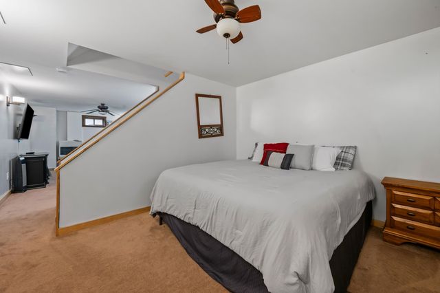 10 LANDSDOWN Lane, Conway, NH 03818