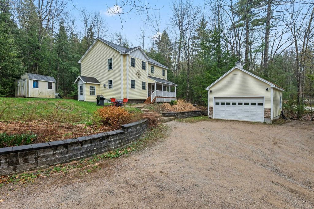 10 LANDSDOWN Lane, Conway, NH 03818