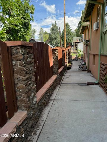 309 N Humphreys Street, Flagstaff, AZ 86001